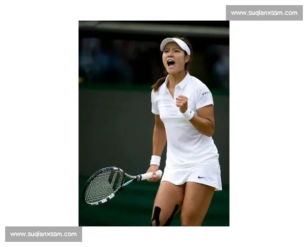 李娜巅峰对决赛场风云见证中国网球荣耀时刻经典一战全程回顾与传奇